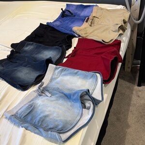 No Boundaries Women's Jean Shorts - Assorted Colors